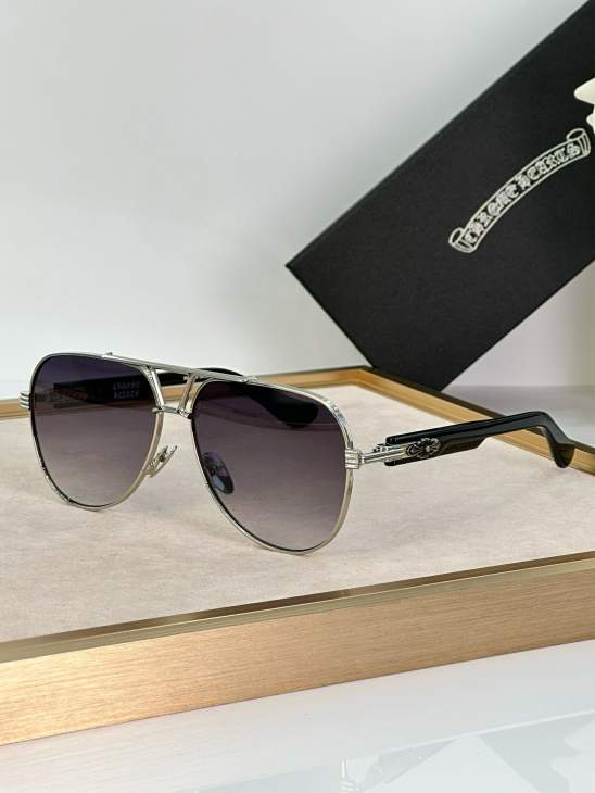Picture of Chrome Hearts Sunglasses _SKUfw58921324fw